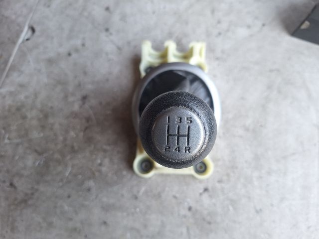 bontott SUZUKI SWIFT III Váltókar (Mechanikus)