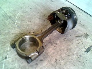 bontott SUZUKI SWIFT III Dugattyú és Hajtókar