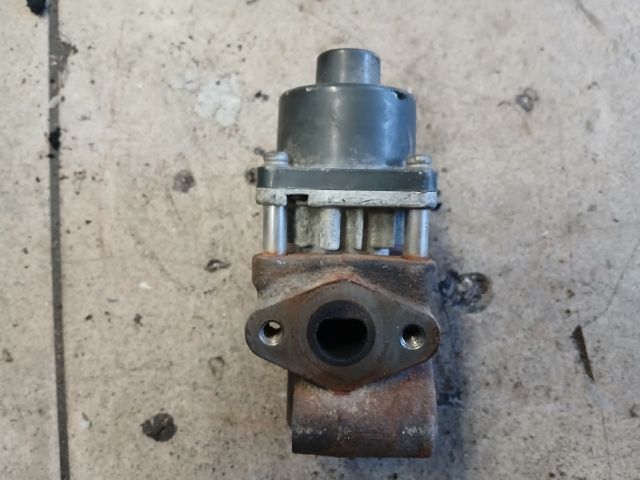 bontott SUZUKI SWIFT III EGR / AGR Szelep