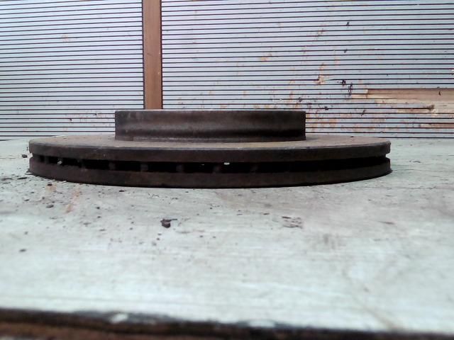 bontott SUZUKI SWIFT III Első Féktárcsa