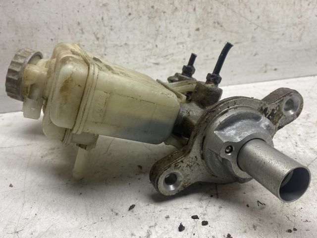 bontott SUZUKI SWIFT III Főfékhenger