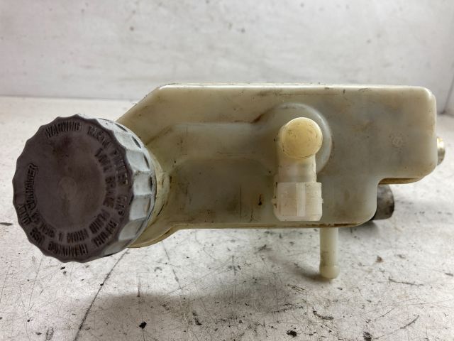 bontott SUZUKI SWIFT III Főfékhenger