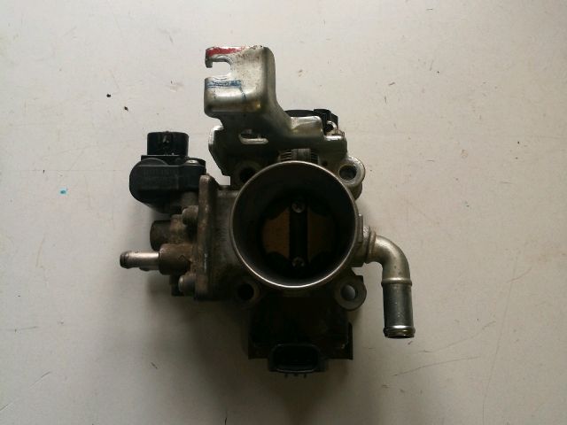 bontott SUZUKI SWIFT III Fojtószelep (Elektromos)