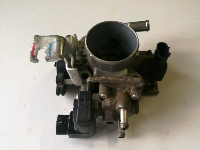 bontott SUZUKI SWIFT III Fojtószelep (Elektromos)