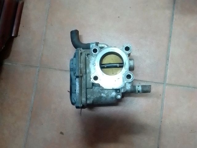 bontott SUZUKI SWIFT III Fojtószelep (Elektromos)