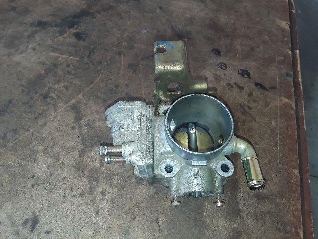 bontott SUZUKI SWIFT III Fojtószelep (Mechanikus)