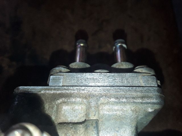 bontott SUZUKI SWIFT III Fojtószelep (Mechanikus)