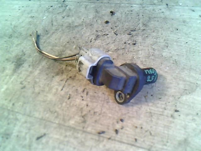 bontott SUZUKI SWIFT III Főtengely Fordulatszám Jeladó