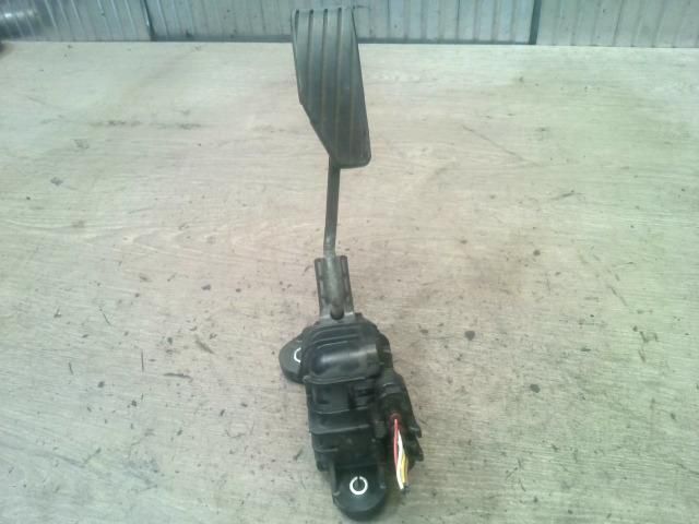 bontott SUZUKI SWIFT III Gázpedál (Elektromos)