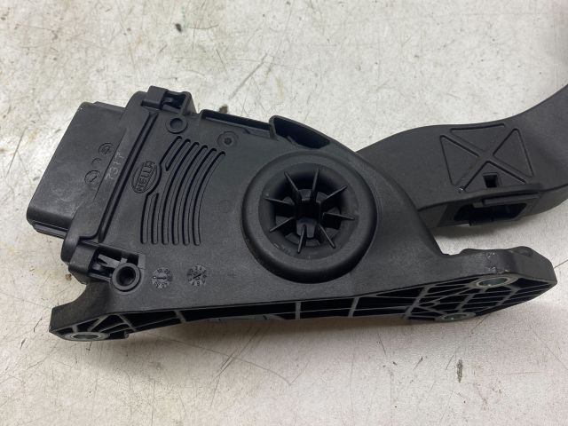 bontott SUZUKI SWIFT III Gázpedál (Elektromos)