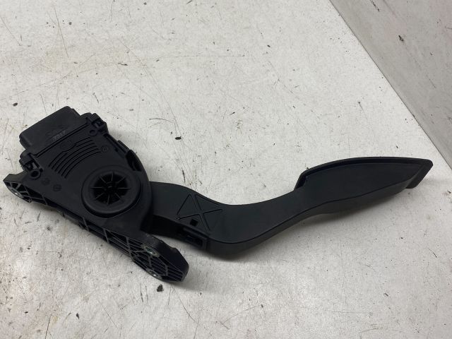 bontott SUZUKI SWIFT III Gázpedál (Elektromos)