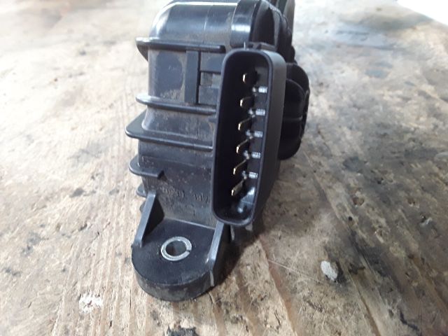 bontott SUZUKI SWIFT III Gázpedál (Elektromos)