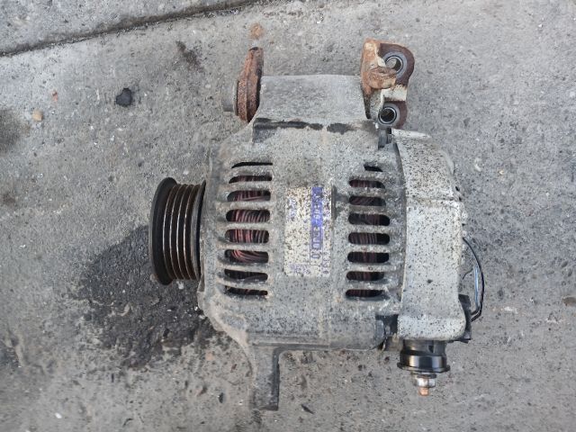 bontott SUZUKI SWIFT III Generátor