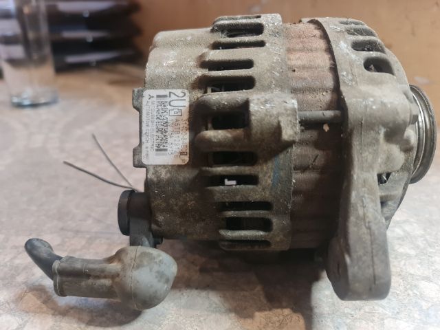 bontott SUZUKI SWIFT III Generátor