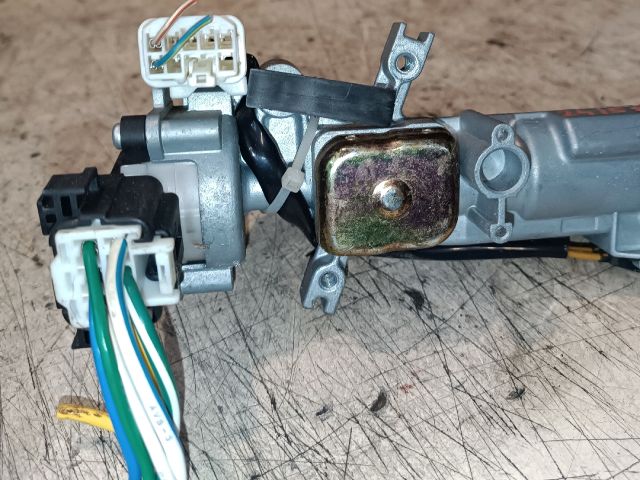 bontott SUZUKI SWIFT III Gyújtáskapcsoló Házzal