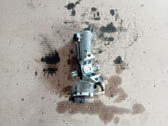 bontott SUZUKI SWIFT III Gyújtáskapcsoló