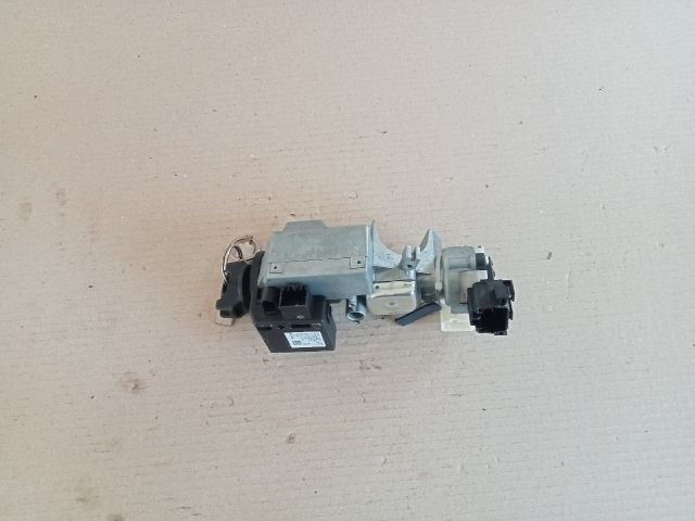 bontott SUZUKI SWIFT III Gyújtáskapcsoló