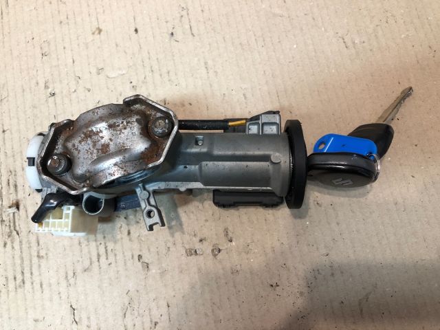 bontott SUZUKI SWIFT III Gyújtáskapcsoló