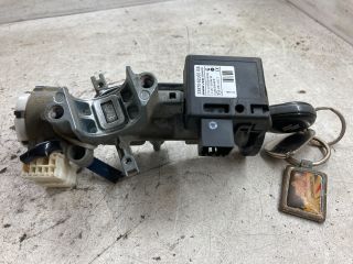 bontott SUZUKI SWIFT III Gyújtáskapcsoló