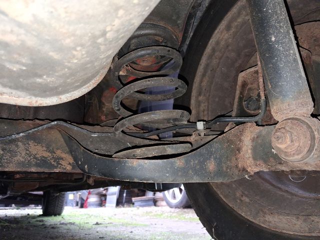 bontott SUZUKI SWIFT III Hátsó Híd (Dobfékes)