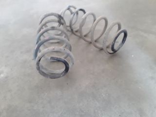 bontott SUZUKI SWIFT III Hátsó Rugó Pár