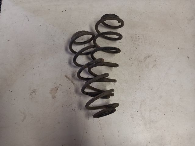 bontott SUZUKI SWIFT III Hátsó Rugó Pár