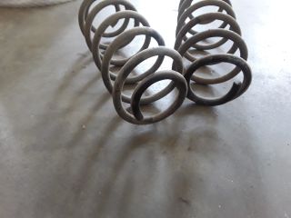 bontott SUZUKI SWIFT III Hátsó Rugó Pár