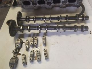 bontott SUZUKI SWIFT III Hengerfej