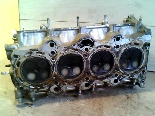 bontott SUZUKI SWIFT III Hengerfej