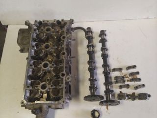 bontott SUZUKI SWIFT III Hengerfej