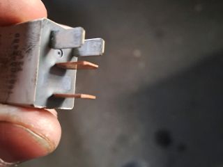 bontott SUZUKI SWIFT III Hűtőventilátor Relé