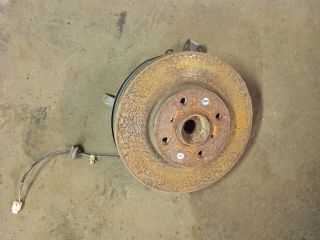 bontott SUZUKI SWIFT III Jobb első Csonkállvány Kerékaggyal