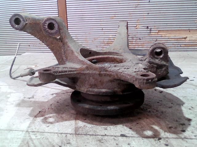 bontott SUZUKI SWIFT III Jobb első Csonkállvány Kerékaggyal