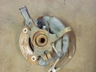 bontott SUZUKI SWIFT III Jobb első Csonkállvány Kerékaggyal