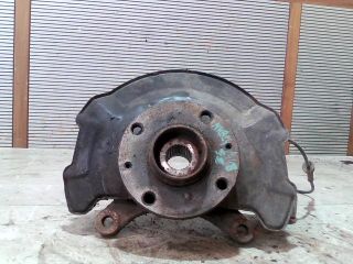 bontott SUZUKI SWIFT III Jobb első Csonkállvány Kerékaggyal