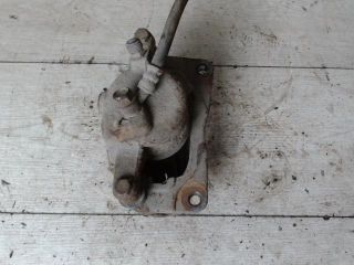 bontott SUZUKI SWIFT III Jobb első Féknyereg Munkahengerrel