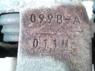 bontott SUZUKI SWIFT III Jobb első Féknyereg Munkahengerrel