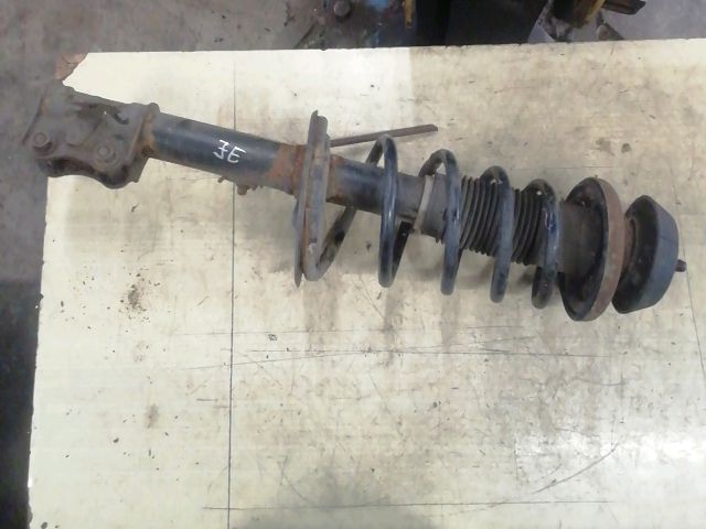 bontott SUZUKI SWIFT III Jobb első Gólyaláb (Lengécsillapító, Rugó)