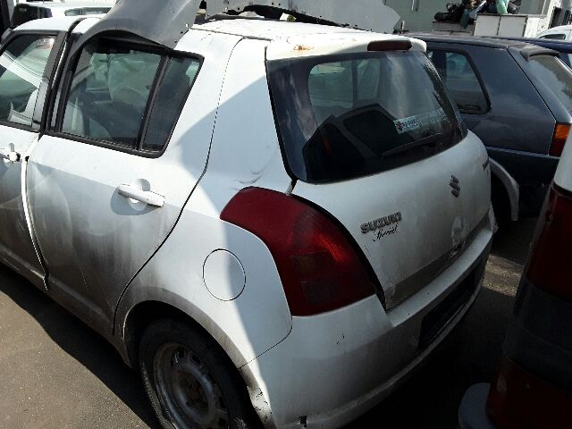 bontott SUZUKI SWIFT III Jobb első Lengéscsillapító