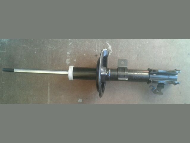 bontott SUZUKI SWIFT III Jobb első Lengéscsillapító