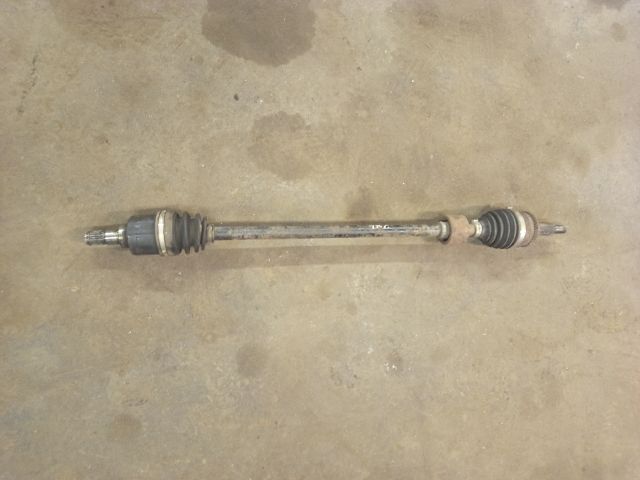 bontott SUZUKI SWIFT III Jobb Féltengely