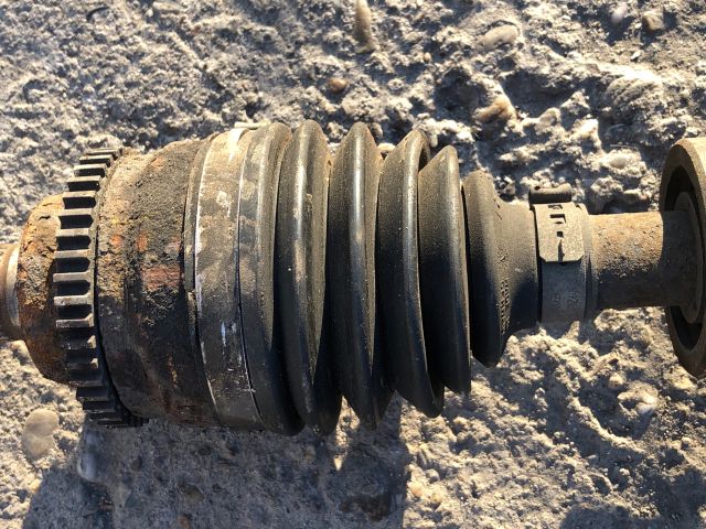 bontott SUZUKI SWIFT III Jobb Féltengely