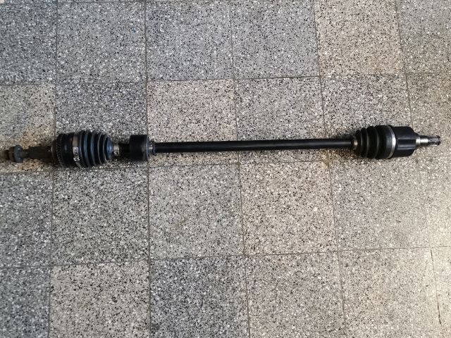 bontott SUZUKI SWIFT III Jobb Féltengely