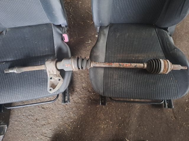 bontott SUZUKI SWIFT III Jobb Féltengely