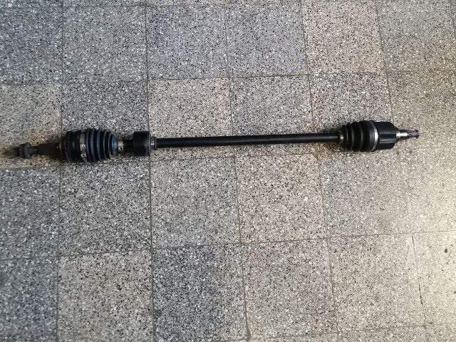 bontott SUZUKI SWIFT III Jobb Féltengely