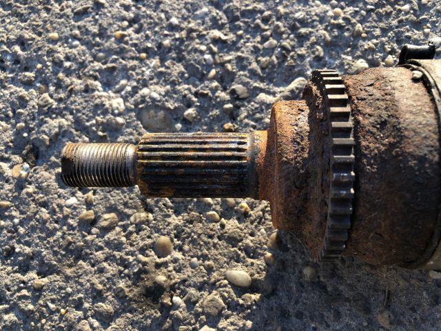 bontott SUZUKI SWIFT III Jobb Féltengely