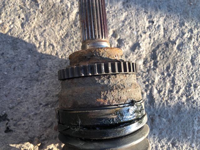 bontott SUZUKI SWIFT III Jobb Féltengely