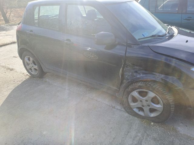 bontott SUZUKI SWIFT III Klímahűtő Radiátor