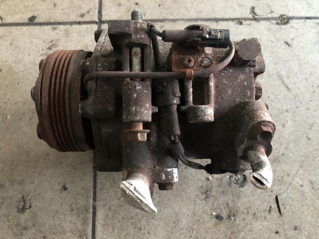 bontott SUZUKI SWIFT III Klímakompresszor