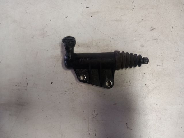 bontott SUZUKI SWIFT III Kuplung Munkahenger